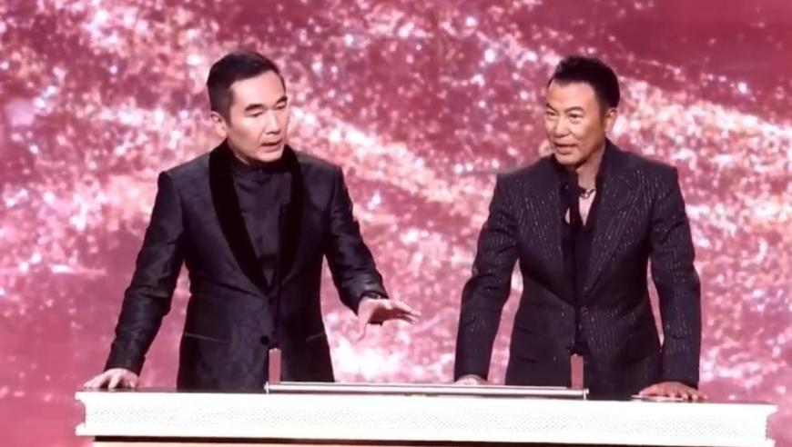 陈思诚成为中国影史票房最高导演,澳门六开奖结果2025开奖历史的记录,机构预测与落实方法揭秘_高级版V13.10